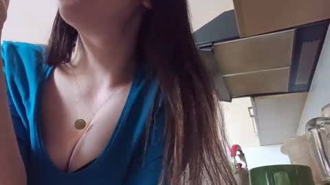 Snapshot of alejandradelaney chatting on January 24, 2025, 12:10 pm alejandradelaney online show from January 24, 2025, 12:10 pm