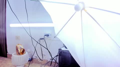 ALEJANDRA  online show from March 3, 2025, 10:06 am