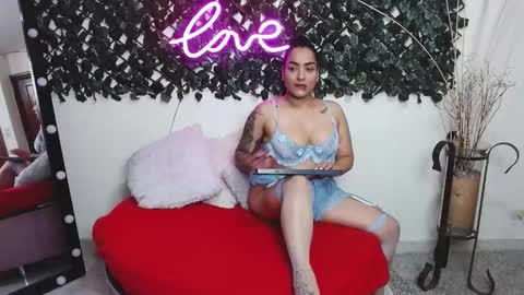 Aleja  online show from February 1, 2025, 10:34 pm