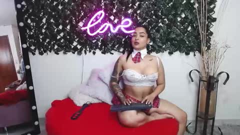 Aleja  online show from February 8, 2025, 10:29 pm