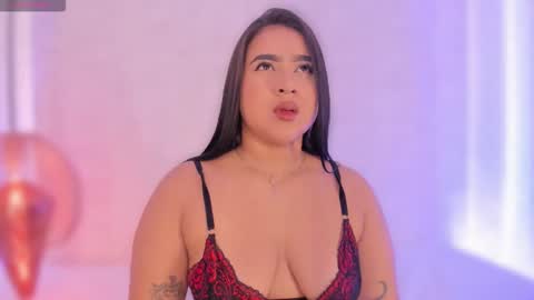 Alejandra online show from November 29, 2025, 11:57 am