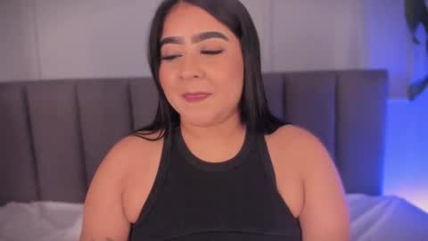 Snapshot of alejandrarojas_ chatting on July 16, 2026, 7:31 pm Alejandra online show from July 16, 2026, 7:31 pm
