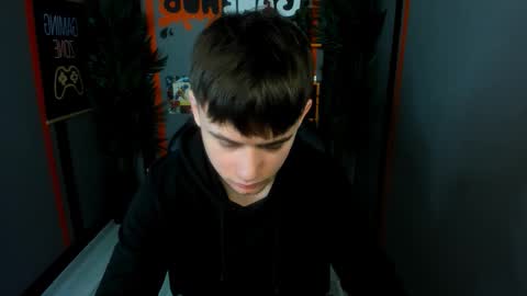 Alejandro online show from March 18, 2026, 6:16 am