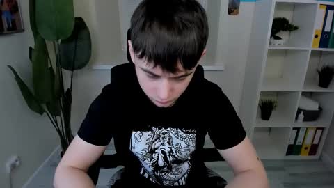 Alejandro online show from March 24, 2026, 12:43 pm