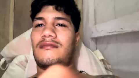 alejandro_miuller online show from November 8, 2025, 4:56 am