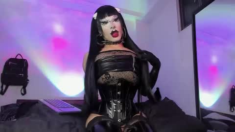 Snapshot of alejandro_warana chatting on October 13, 2025, 4:01 am Alejandra Anime Girl online show from October 13, 2025, 4:01 am