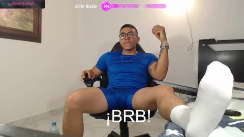 alejandrocock online show from May 11, 2026, 9:15 am
