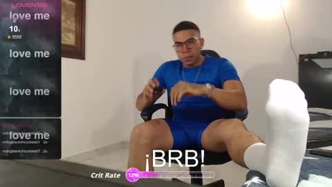 alejandrocock online show from May 18, 2026, 9:37 am