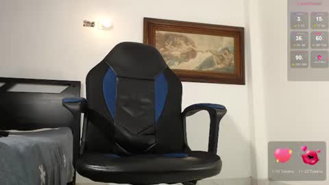 alejandrocock online show from June 20, 2026, 11:40 pm