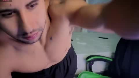 Snapshot of alejandrojf_00 chatting on May 6, 2026, 10:48 pm Daiki jack online show from May 6, 2026, 10:48 pm