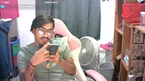 alejandropppzz online show from February 8, 2025, 8:31 am