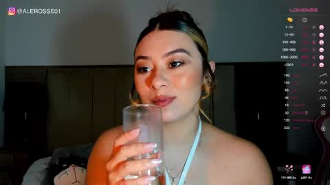 alejandra independent models online show from March 7, 2025, 12:26 am