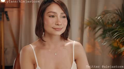 Alejandra online show from January 11, 2026, 2:27 am