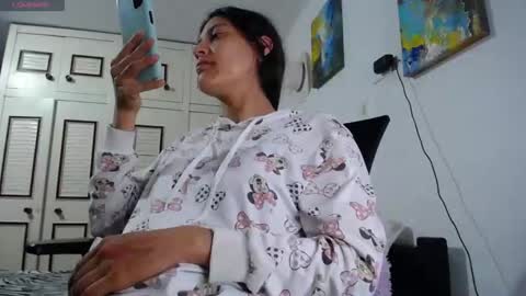 Snapshot of alejaxxxhot chatting on November 24, 2025, 2:00 am alejaxxxhot online show from November 24, 2025, 2:00 am