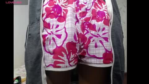 Snapshot of alejaxxxhot chatting on March 28, 2026, 1:33 pm alejaxxxhot online show from March 28, 2026, 1:33 pm