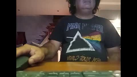 Snapshot of alejito16 chatting on October 6, 2025, 1:14 am alejito16 online show from October 6, 2025, 1:14 am