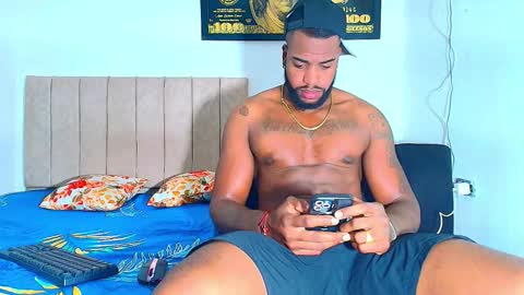 alejo_21cm online show from January 10, 2026, 7:04 pm