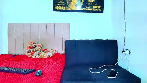 alejo_21cm online show from March 15, 2026, 11:05 am