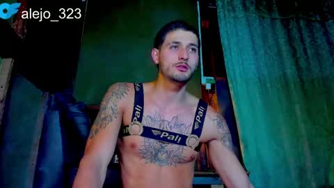 alejo_323__ online show from May 4, 2026, 3:13 am