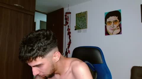 Snapshot of alejo_hot23 chatting on June 12, 2026, 1:59 am David online show from June 12, 2026, 1:59 am