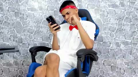 alejo peverell online show from February 14, 2026, 8:38 pm