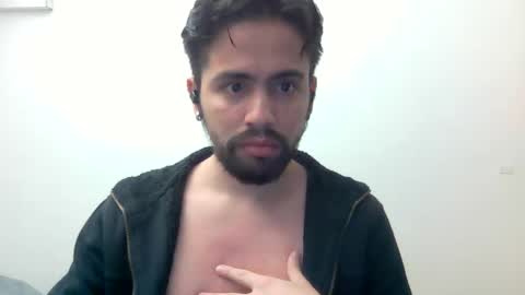 alejo_shy online show from January 19, 2026, 3:21 am