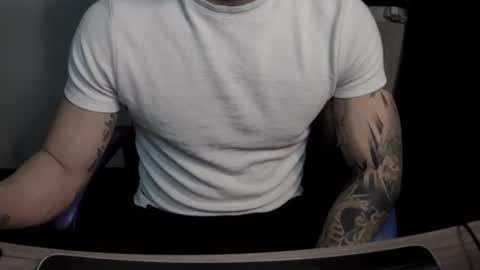 Snapshot of alejoduarte16 chatting on February 14, 2026, 5:10 pm alejoduarte16 online show from February 14, 2026, 5:10 pm