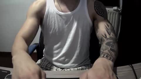 Snapshot of alejoduarte16 chatting on April 4, 2026, 12:13 pm alejoduarte16 online show from April 4, 2026, 12:13 pm