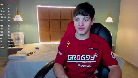 ALejoo Saenz online show from September 26, 2025, 4:38 am