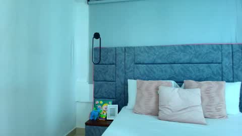 aleka_williams_ online show from November 29, 2025, 10:24 pm