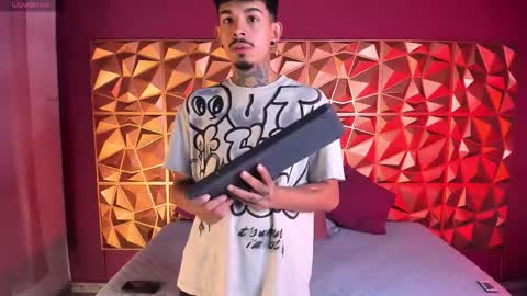 aleking13 online show from October 11, 2025, 12:36 pm