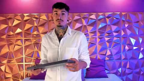 aleking13 online show from October 25, 2025, 12:23 pm