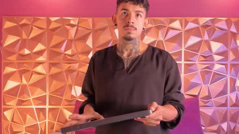 aleking13 online show from October 31, 2025, 12:17 pm