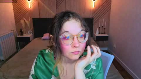 Aleks online show from May 6, 2026, 9:03 am