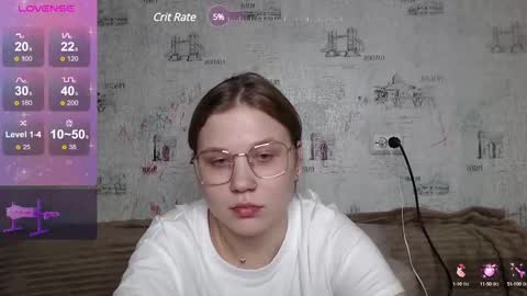 Snapshot of aleksaflirt chatting on December 22, 2024, 5:21 pm Aleksa online show from December 22, 2024, 5:21 pm