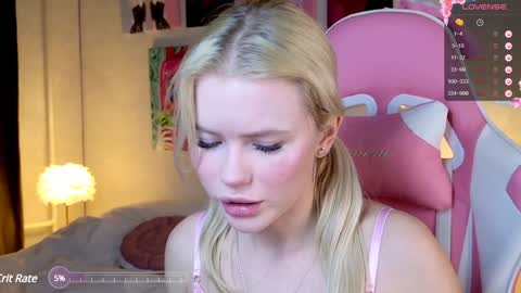 Snapshot of aleksalore chatting on January 10, 2025, 3:50 am Lexi online show from January 10, 2025, 3:50 am
