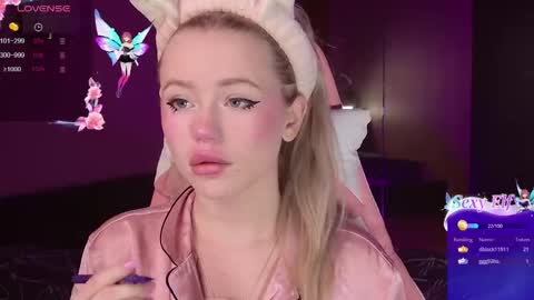 Snapshot of aleksalore chatting on March 7, 2025, 3:51 am Lexi online show from March 7, 2025, 3:51 am