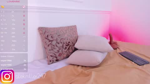 Aleksandra  online show from December 17, 2024, 3:06 pm