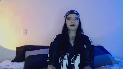 AleksaNoir online show from April 28, 2026, 9:53 pm
