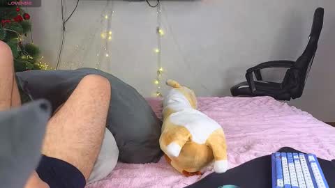 Alena online show from February 12, 2026, 3:23 am