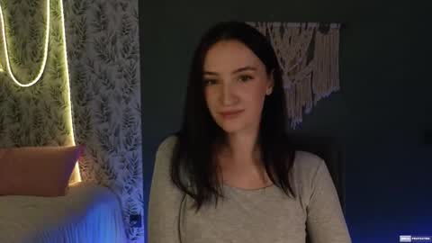 Alena online show from December 19, 2024, 9:28 pm