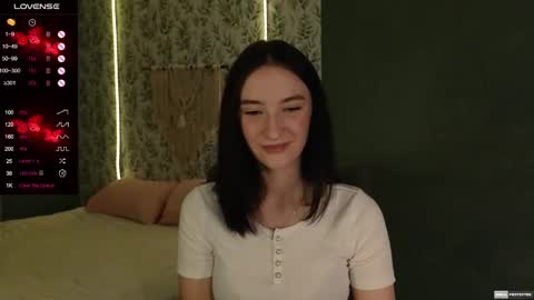 Alena online show from February 18, 2025, 3:54 pm