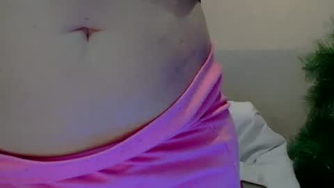 Snapshot of alenablack chatting on November 21, 2025, 9:24 pm Luly online show from November 21, 2025, 9:24 pm