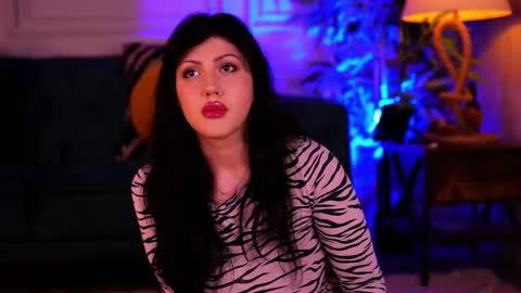 Snapshot of alenacapricious chatting on October 22, 2025, 5:02 pm alenacapricious online show from October 22, 2025, 5:02 pm