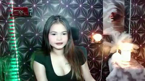 Aleonna online show from February 3, 2026, 7:57 am