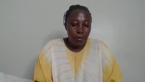 Snapshot of alesha_ chatting on February 18, 2026, 6:20 am Noreen Kennth and Emilly online show from February 18, 2026, 6:20 am