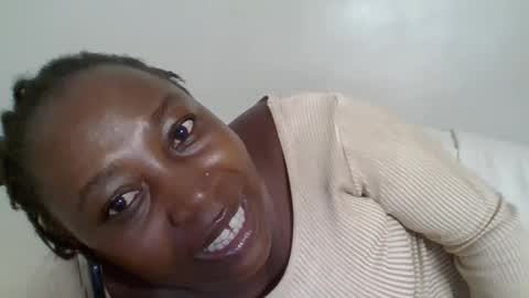 Snapshot of alesha_ chatting on February 21, 2026, 7:09 am Noreen Kennth and Emilly online show from February 21, 2026, 7:09 am