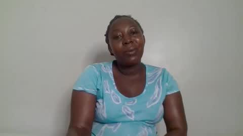 Snapshot of alesha_ chatting on February 24, 2026, 7:39 am Noreen Kennth and Emilly online show from February 24, 2026, 7:39 am