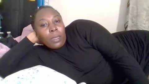 Snapshot of alesha_ chatting on March 4, 2026, 6:14 pm Noreen Kennth and Emilly online show from March 4, 2026, 6:14 pm