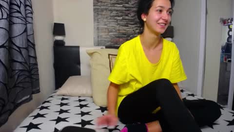 Snapshot of alesiasensual chatting on December 2, 2024, 11:34 am AlesiaSensual online show from December 2, 2024, 11:34 am